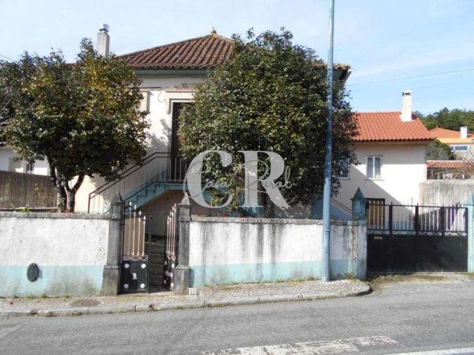 Moradia T4 para Venda em Figueiró dos Vinhos e Bairradas Foto 2