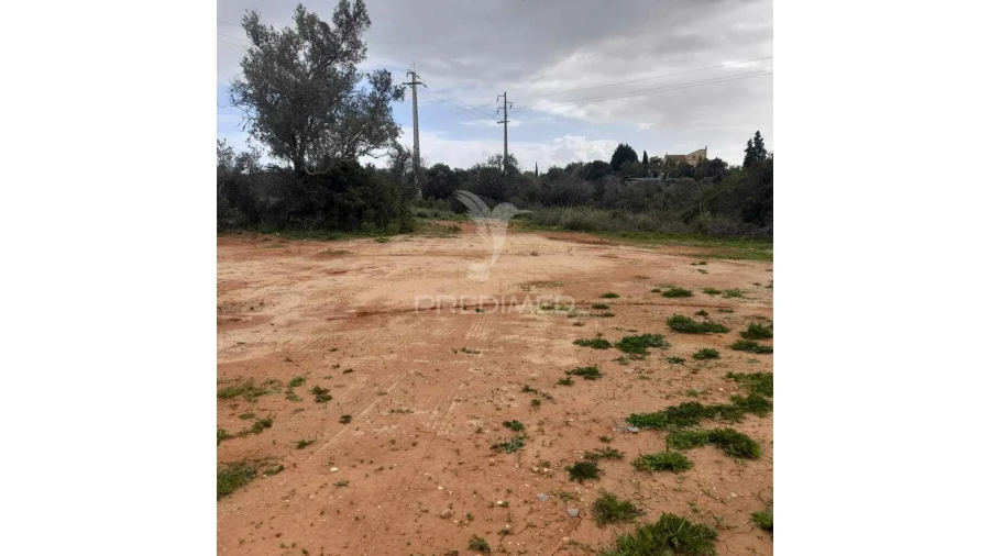 Terreno para Venda em Quelfes Foto 6