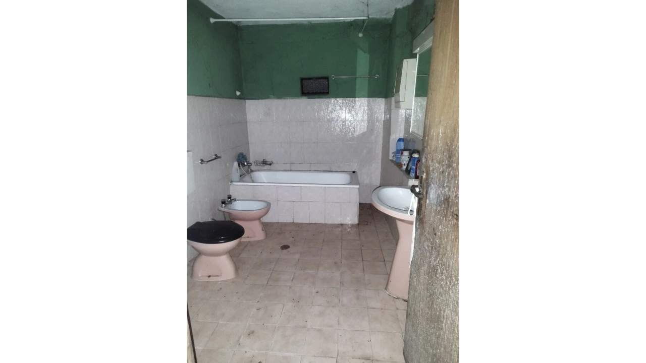 Moradia T5 para Venda em Pena, Quintã e Vila Cova Foto 15