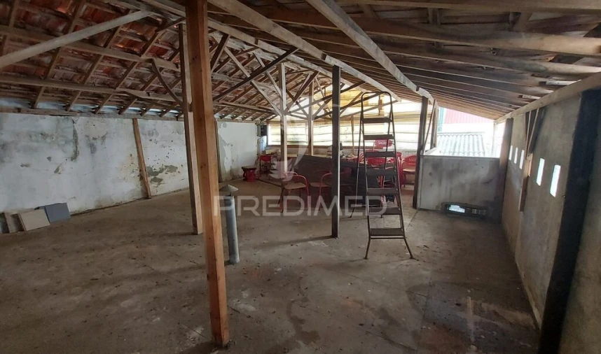 Loja para Venda em Alpiarça Foto 9