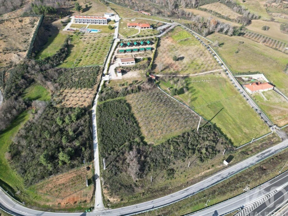 Moradia T10 para Venda em Podence e Santa Combinha Foto 7