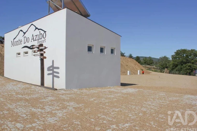 Moradia T10 para Venda em Podence e Santa Combinha Foto 30