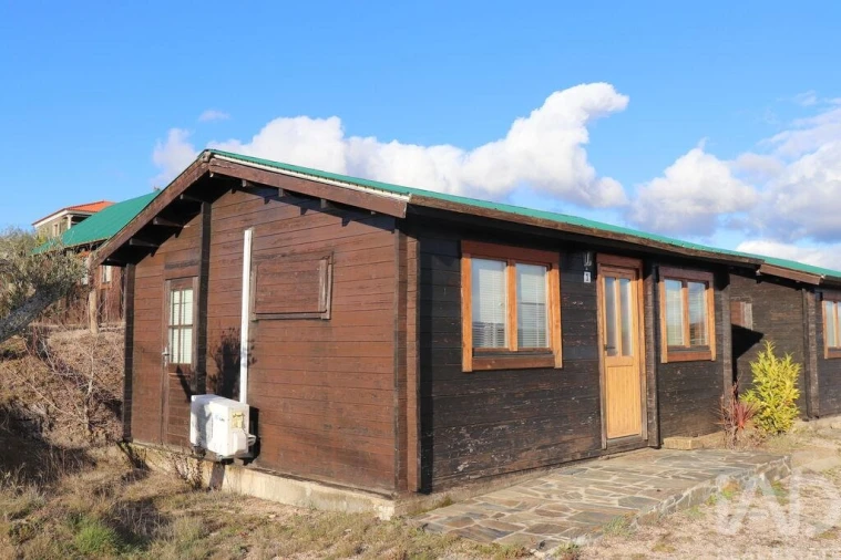 Moradia T10 para Venda em Podence e Santa Combinha Foto 19