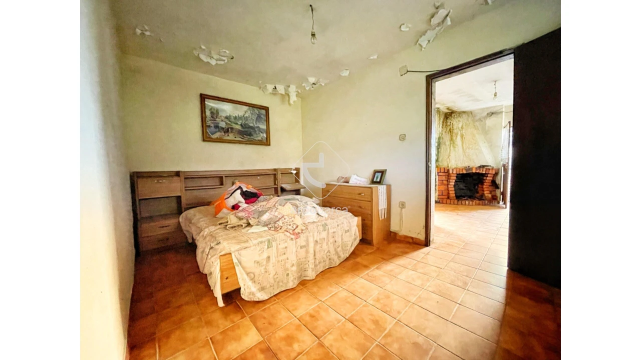 Moradia T4 para Venda em Miranda Foto 16