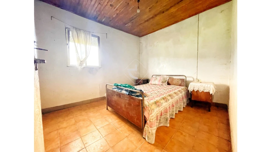 Moradia T4 para Venda em Miranda Foto 8