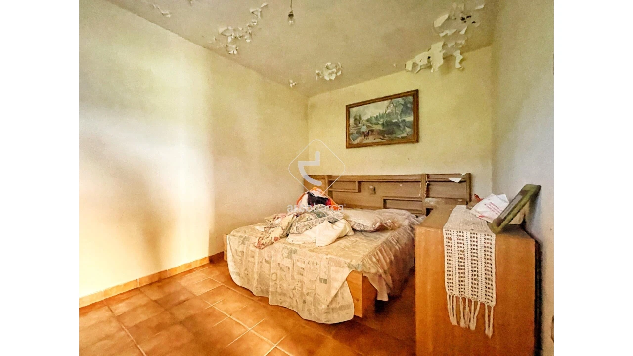 Moradia T4 para Venda em Miranda Foto 15