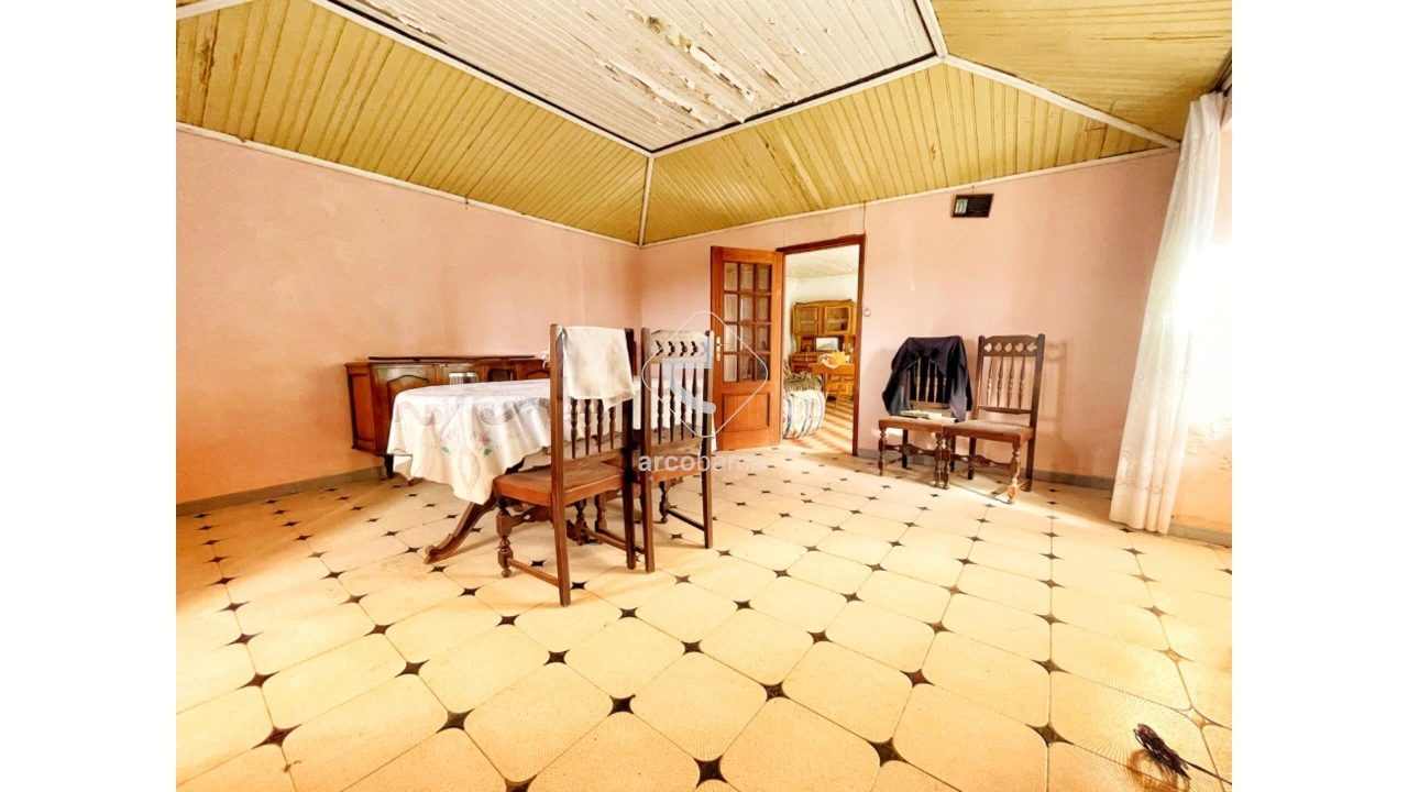 Moradia T4 para Venda em Miranda Foto 10