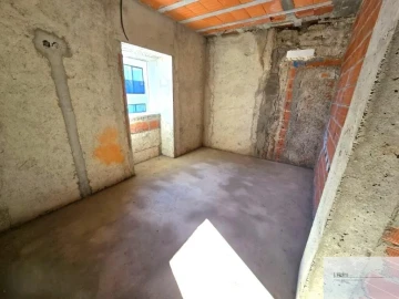 Moradia T3 para Venda em Pedroso e Seixezelo
