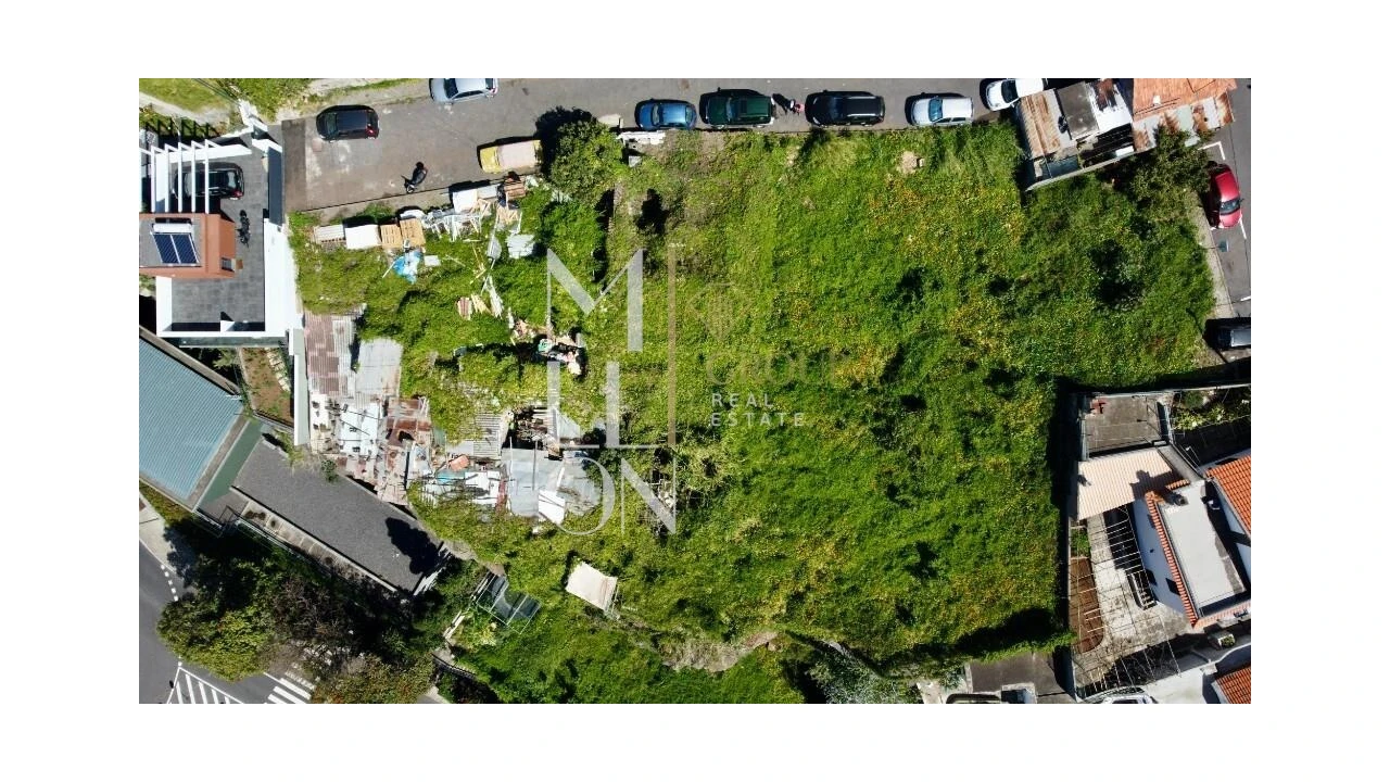 Terreno para Venda em Funchal (São Pedro) Foto 3