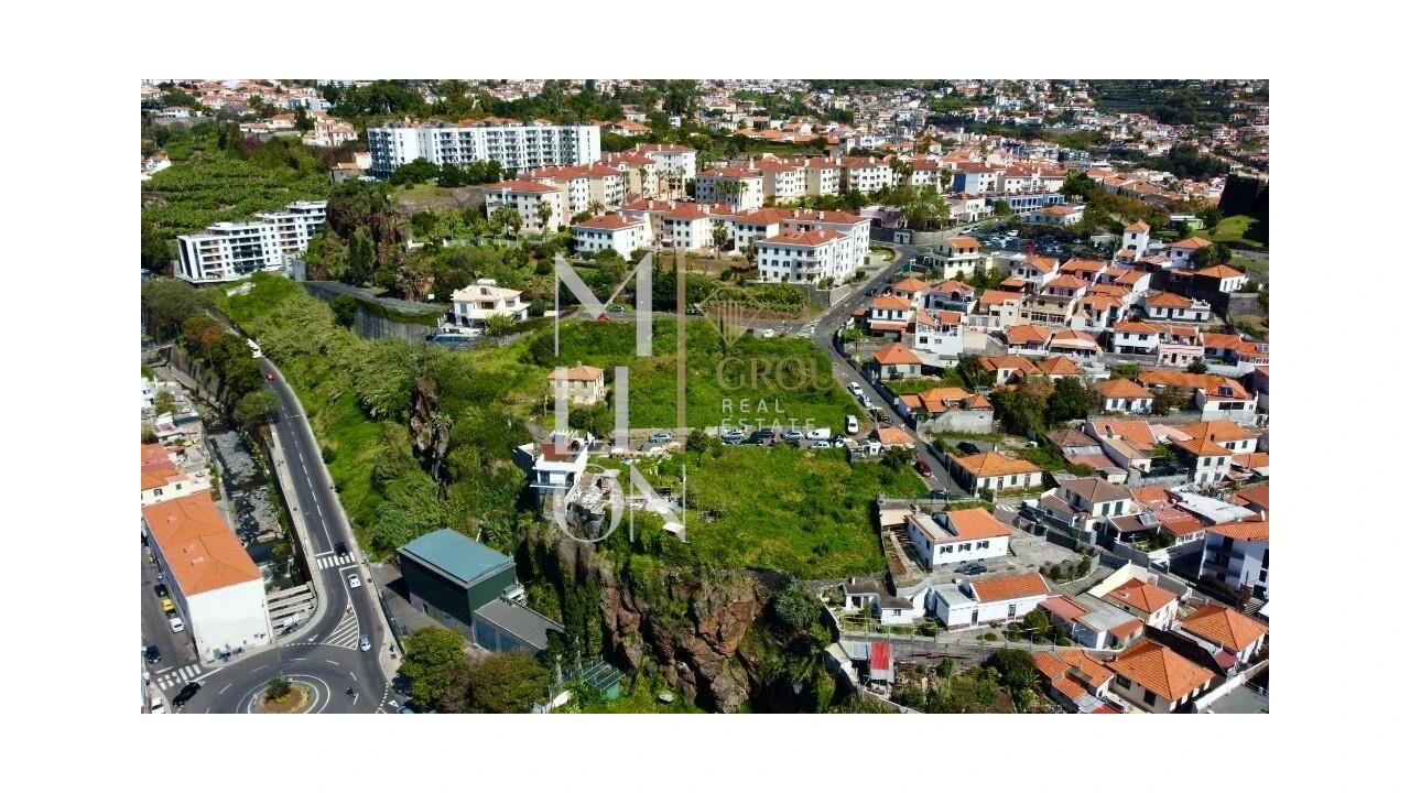 Terreno para Venda em Funchal (São Pedro) Foto 6