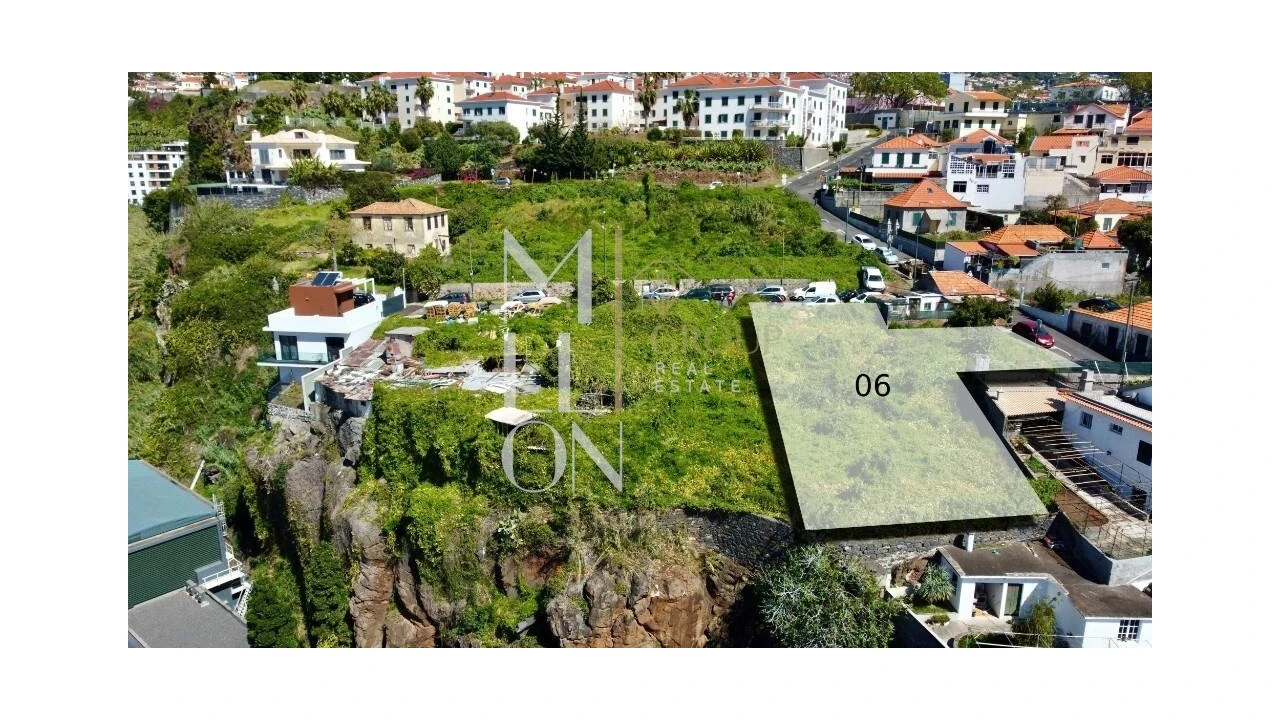 Terreno para Venda em Funchal (São Pedro) Foto 1