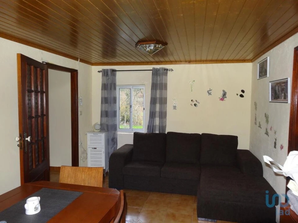 Moradia T4 para Venda em Aguas Frias Foto 14