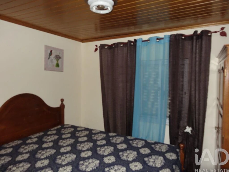 Moradia T4 para Venda em Aguas Frias Foto 17