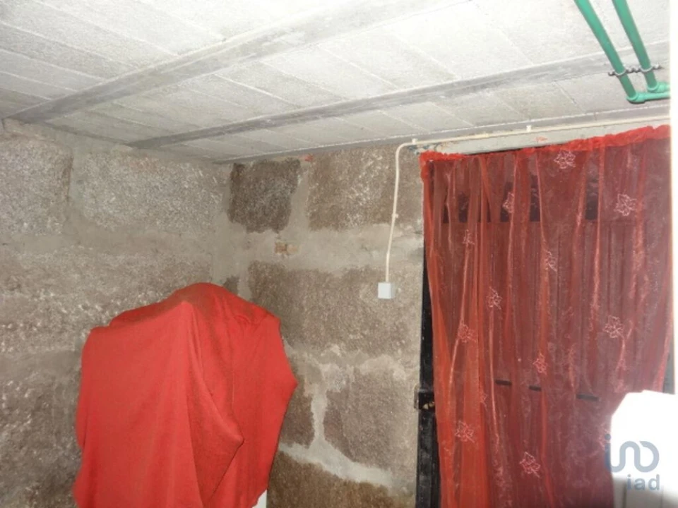 Moradia T4 para Venda em Aguas Frias Foto 10