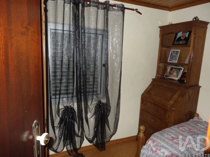 Moradia T4 para Venda em Aguas Frias Foto 19