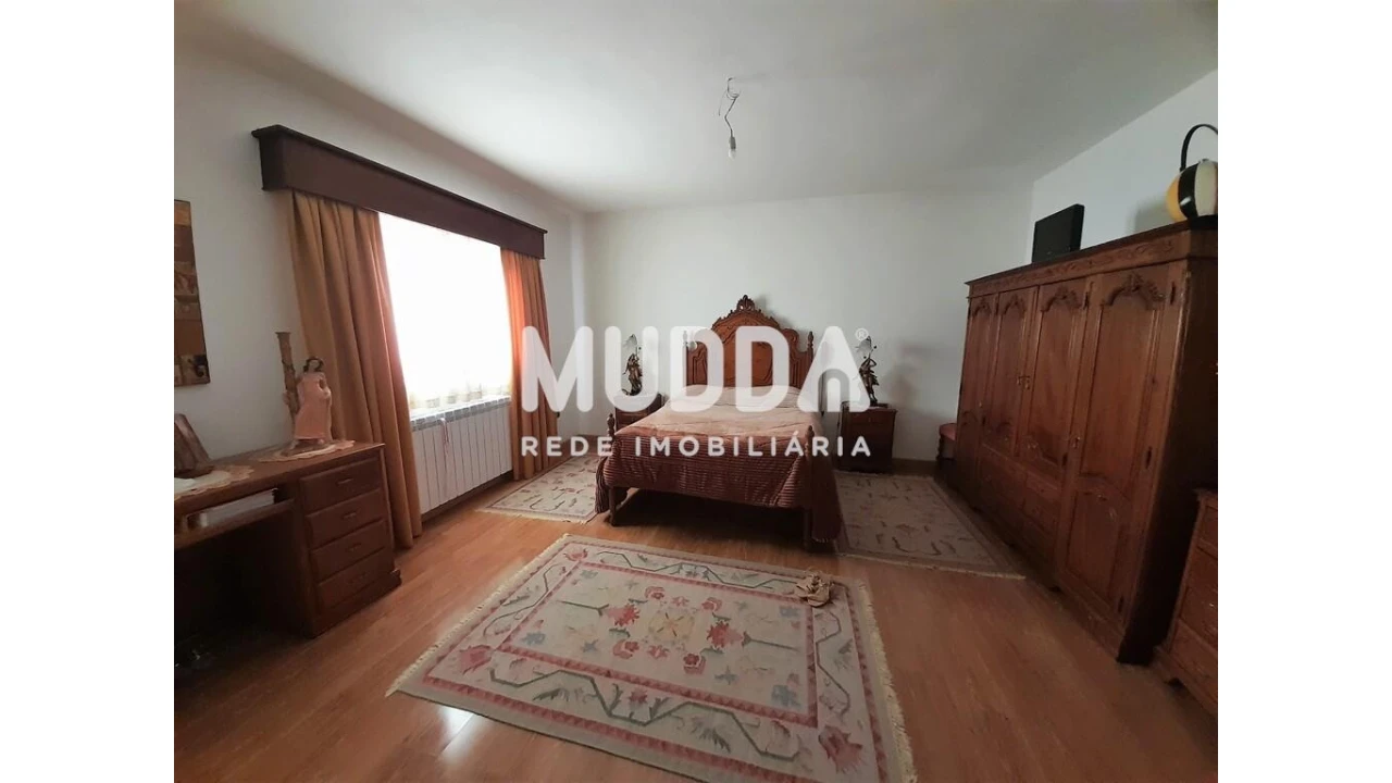 Quinta T4 para Venda em Vimioso Foto 9