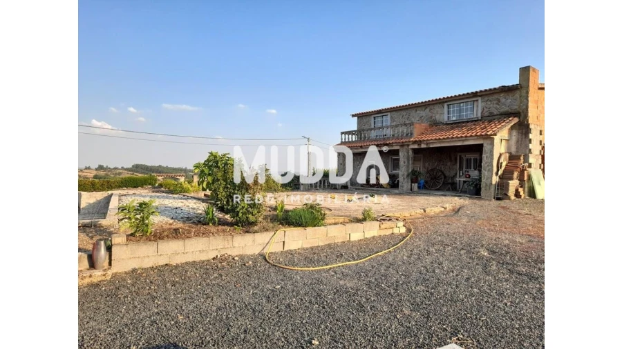 Quinta T4 para Venda em Vimioso Foto 13