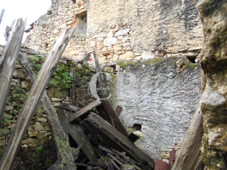 Moradia T2 para Venda em Nossa Senhora do Pranto Foto 15