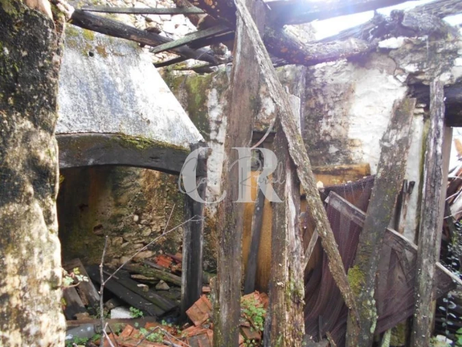 Moradia T2 para Venda em Nossa Senhora do Pranto Foto 13