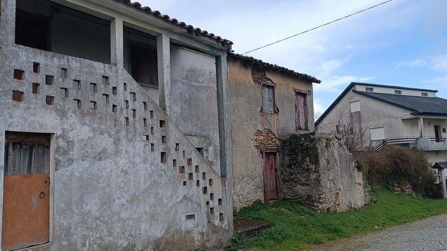 Moradia para Venda em Salsas