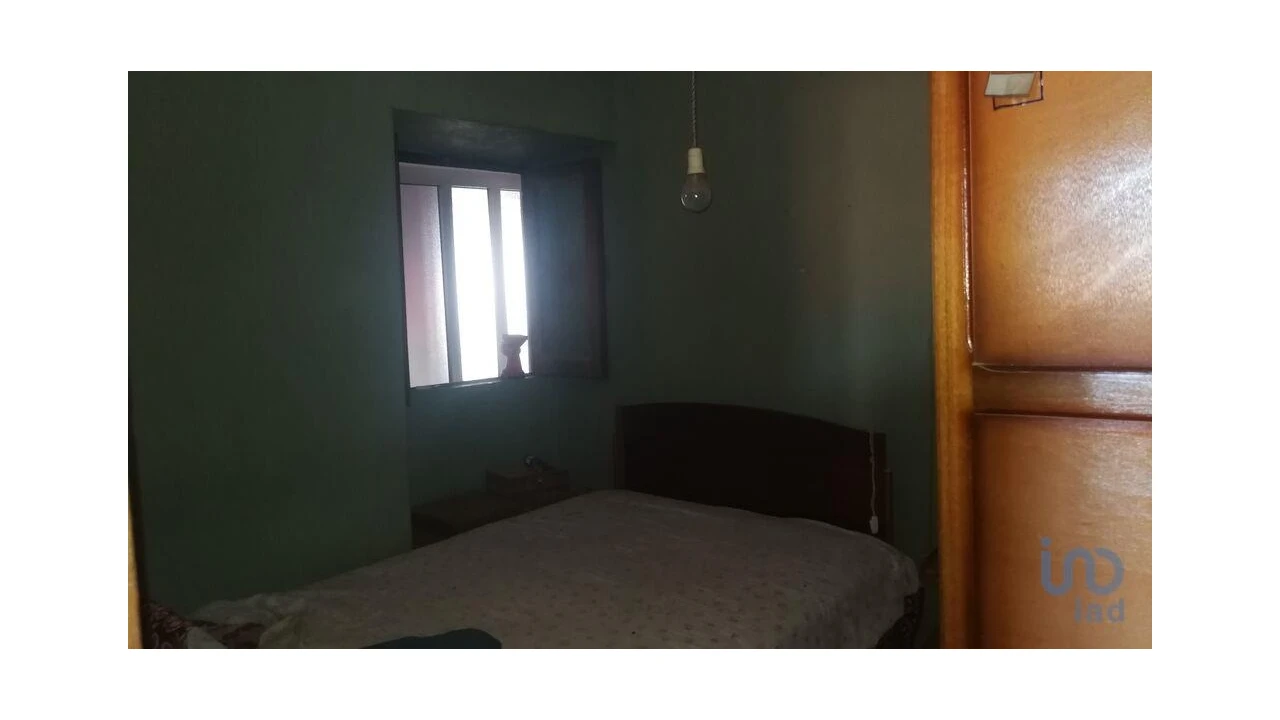 Moradia T3 para Venda em Aguda Foto 12