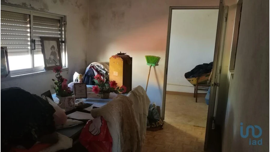 Moradia T3 para Venda em Aguda Foto 9