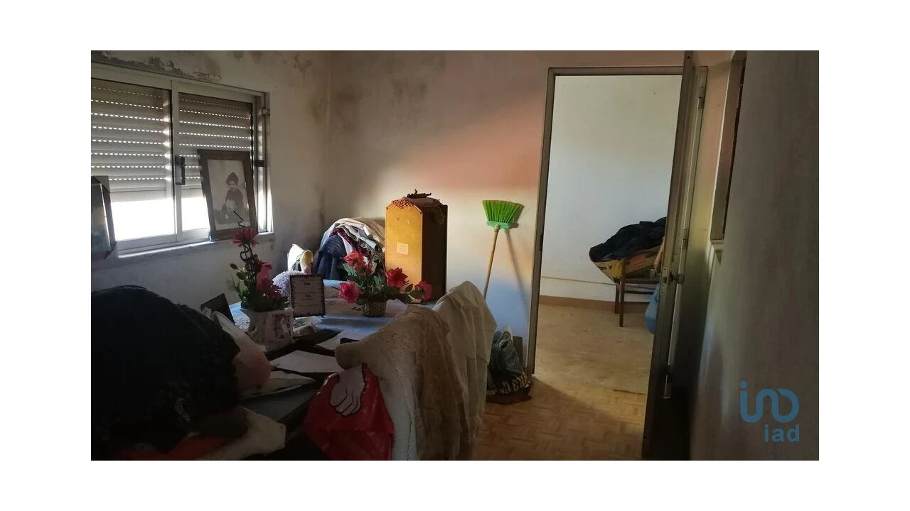 Moradia T3 para Venda em Aguda Foto 9