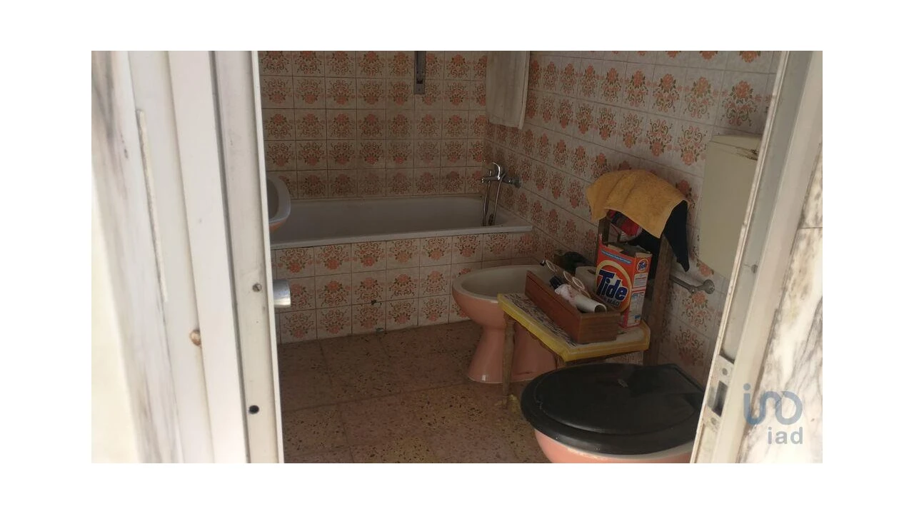 Moradia T3 para Venda em Aguda Foto 11