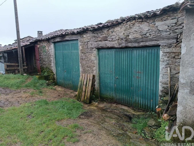 Moradia para Venda em Salsas