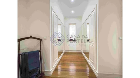 Moradia T5 para Venda em Vila Franca