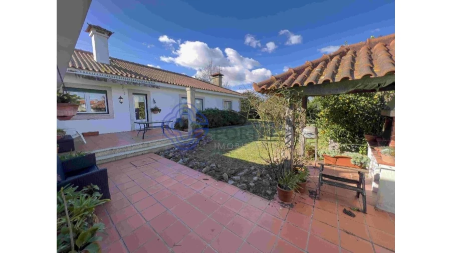 Moradia T5 para Venda em Vila Franca Foto 36