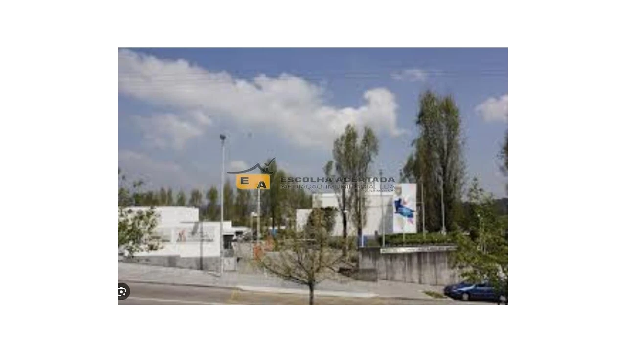 Apartamento T2 para Venda em Castêlo da Maia Foto 25