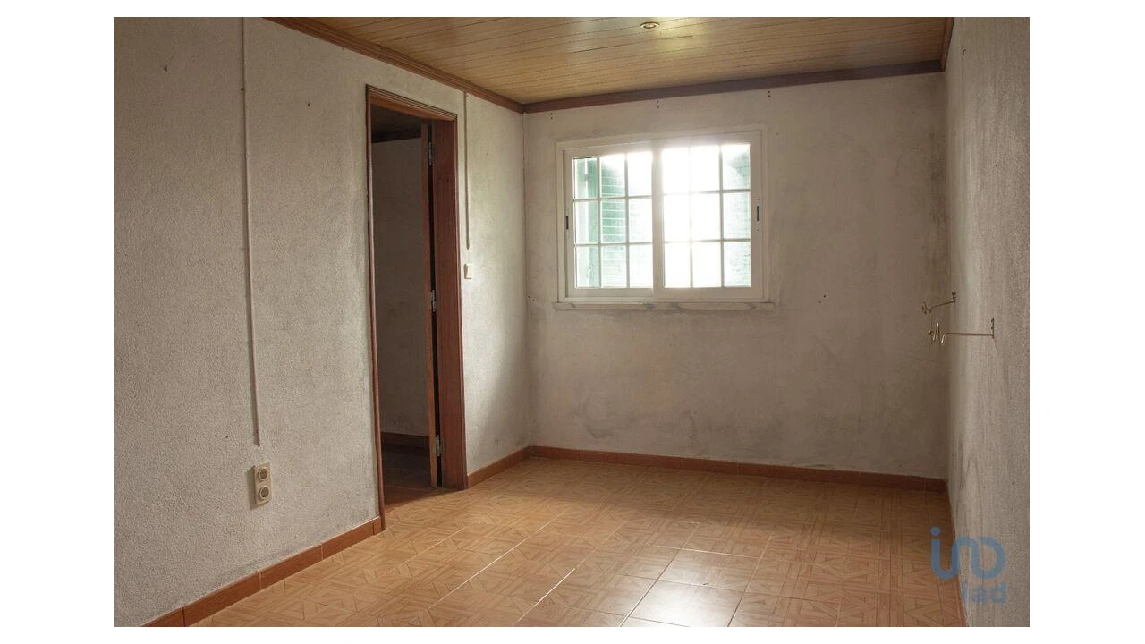 Moradia T3 para Venda em Carregueira Foto 9