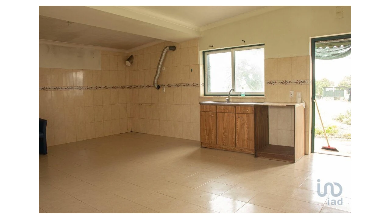 Moradia T3 para Venda em Carregueira Foto 10