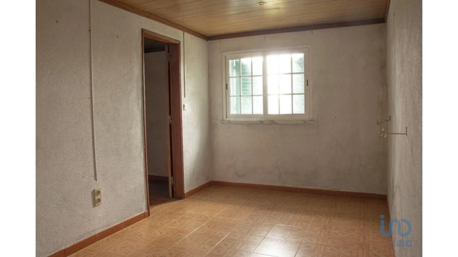 Moradia T3 para Venda em Carregueira Foto 9