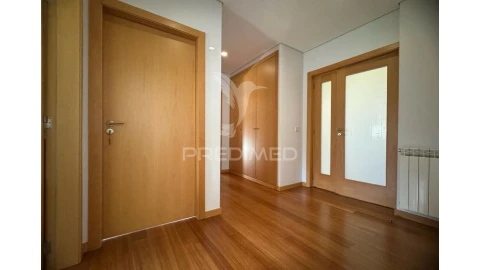 Moradia T4 para Venda em Espinho