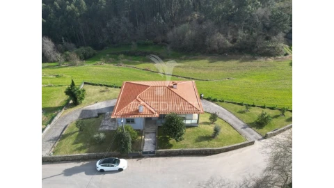 Moradia T4 para Venda em Espinho
