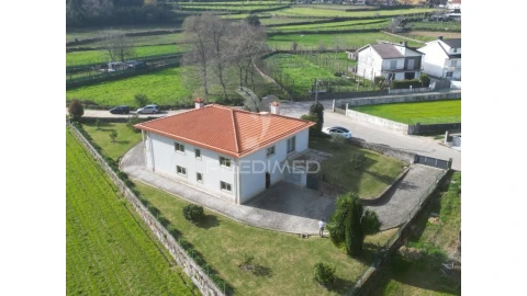 Moradia T4 para Venda em Espinho