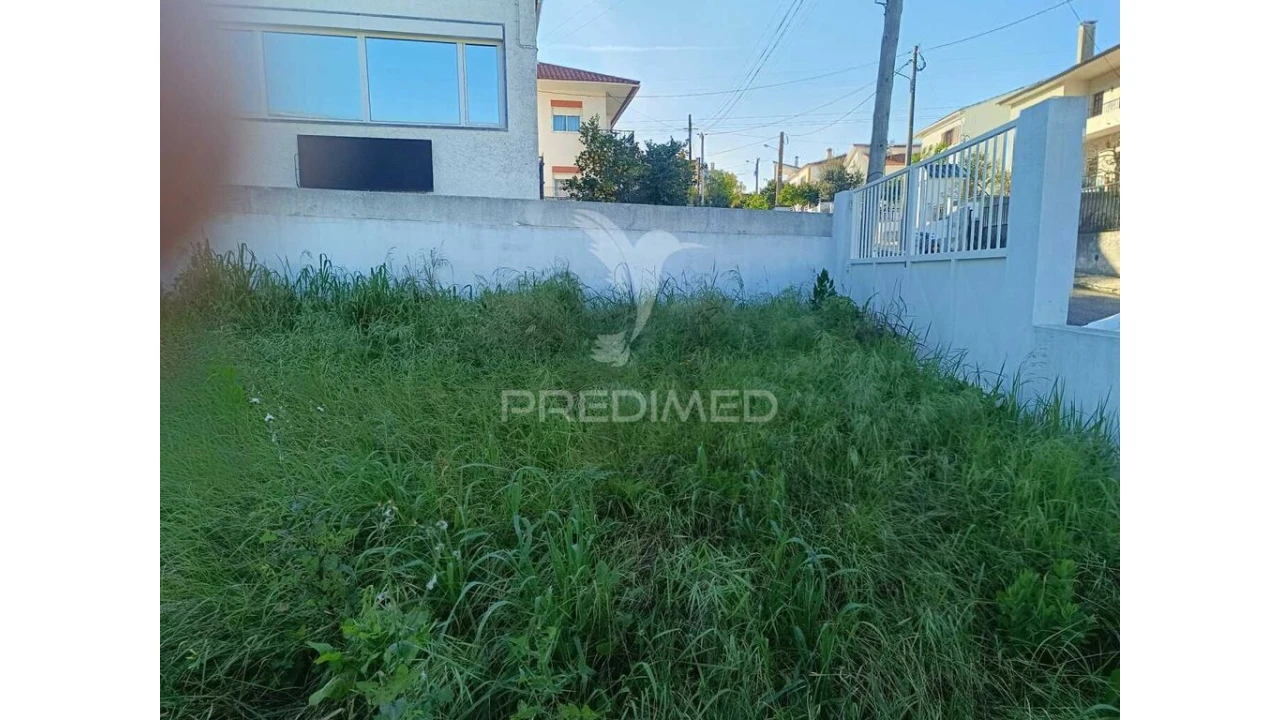 Terreno para Venda em Loures Foto 5