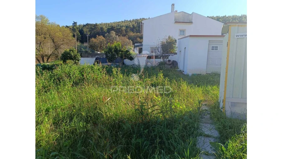 Terreno para Venda em Loures Foto 6