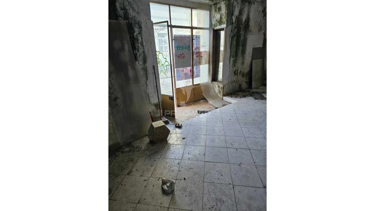 Loja para Venda em Faro (Sé e São Pedro) Foto 4