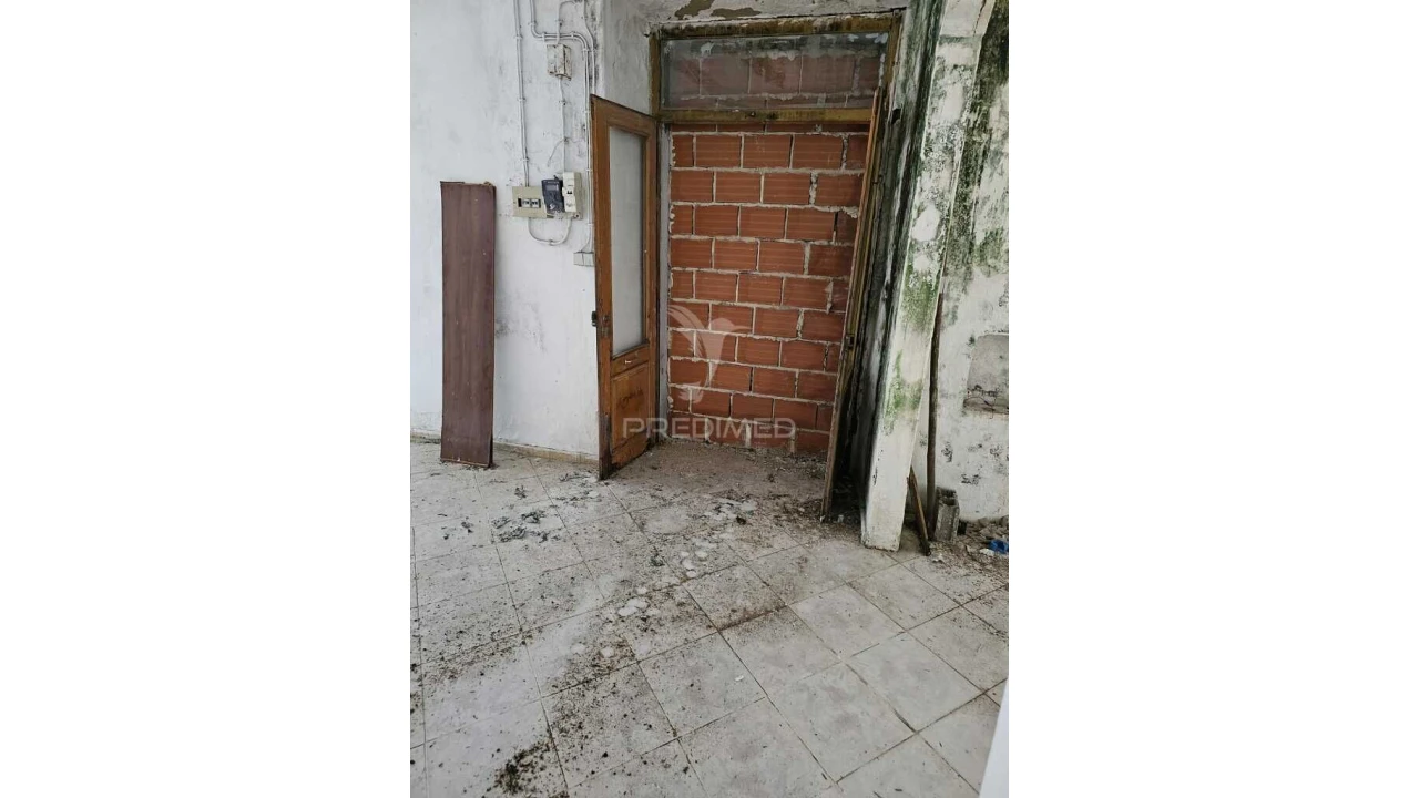 Loja para Venda em Faro (Sé e São Pedro) Foto 5