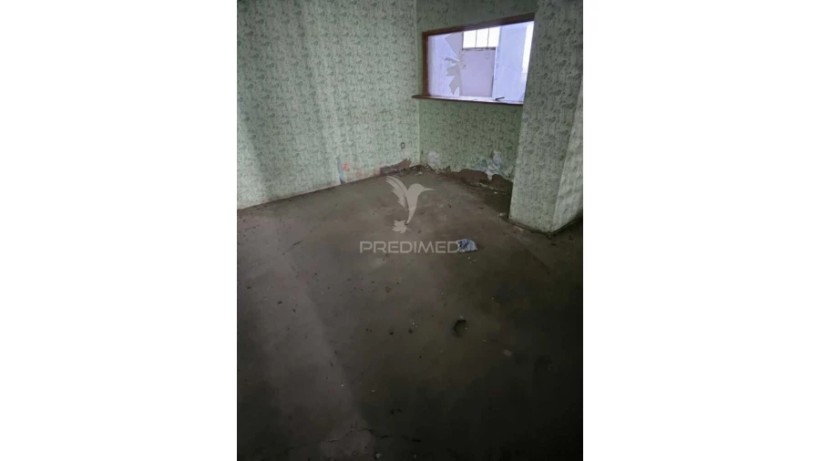 Loja para Venda em Faro (Sé e São Pedro) Foto 2