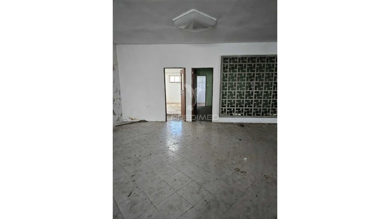 Loja para Venda em Faro (Sé e São Pedro) Foto 9