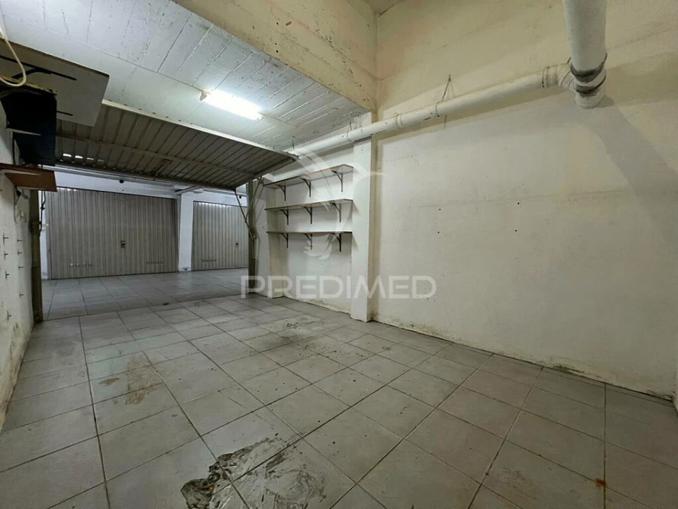 Garagem para Venda em Setubal (São Sebastião) Foto 8