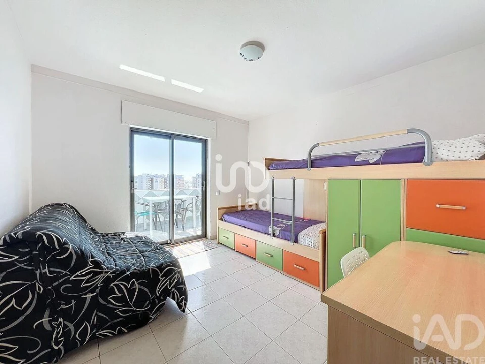 Apartamento T2 para Venda em Quarteira Foto 19