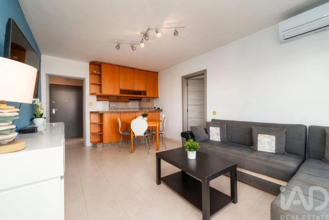 Apartamento T2 para Venda em Quarteira Foto 4