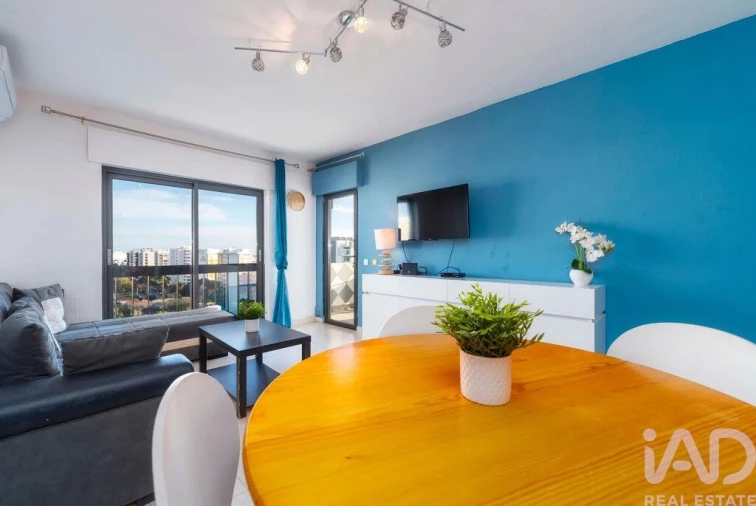 Apartamento T2 para Venda em Quarteira Foto 3