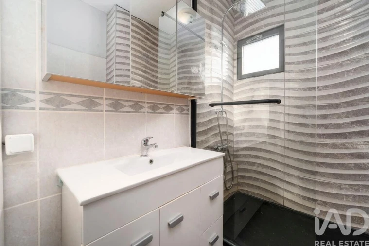 Apartamento T2 para Venda em Quarteira Foto 10