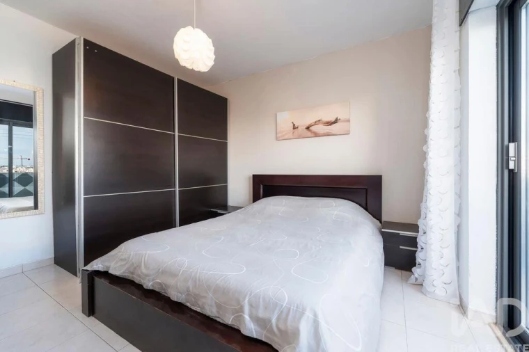 Apartamento T2 para Venda em Quarteira Foto 5